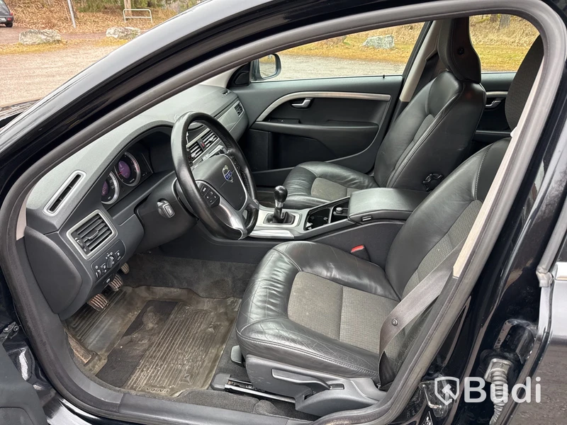 Volvo V70 II D3 (163hk), -2010