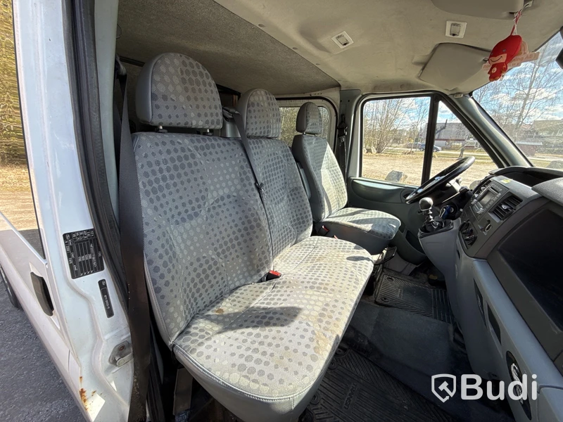 Ford Transit 300 2.2 TDCi Skåp (140hk), -2011
