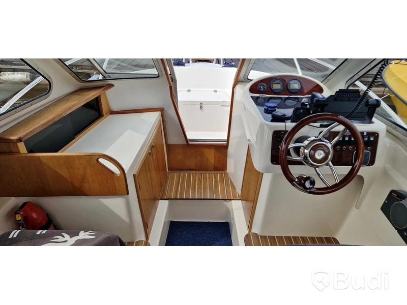 Flipper 630 OC with Yamaha 115 hp 4-stroke engine, 2002, with unbraked trailer