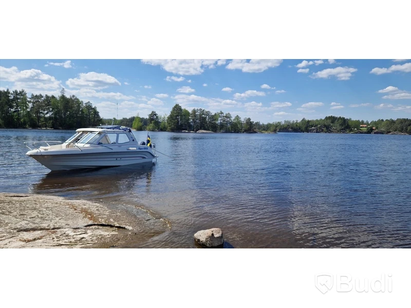Flipper 630 OC with Yamaha 115 hp 4-stroke engine, 2002, with unbraked trailer
