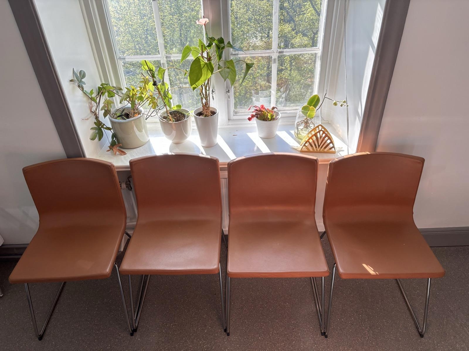 4 st. Stolar i läder