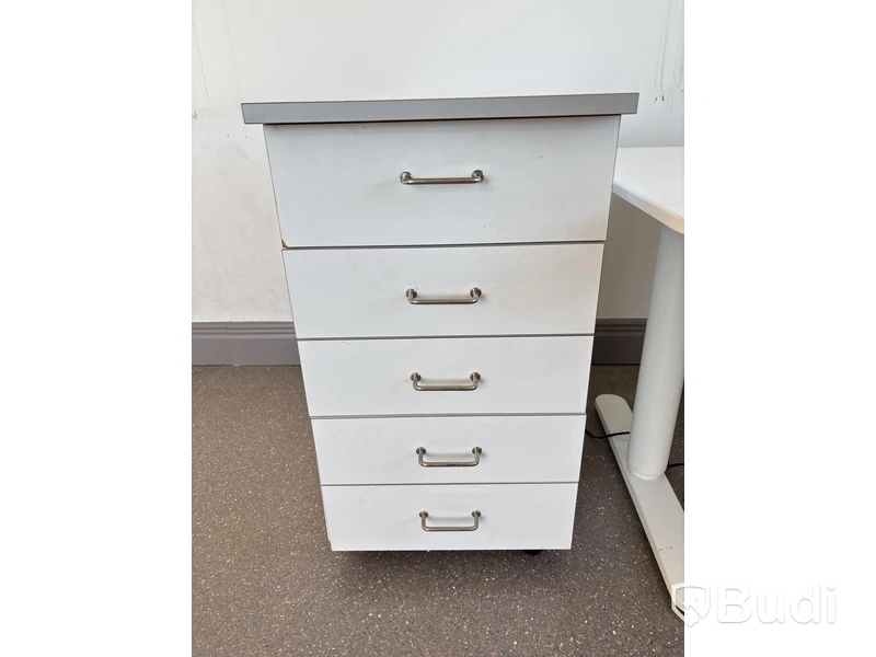 Höj- och sänkbart skrivbord Ikea inkl. hurts