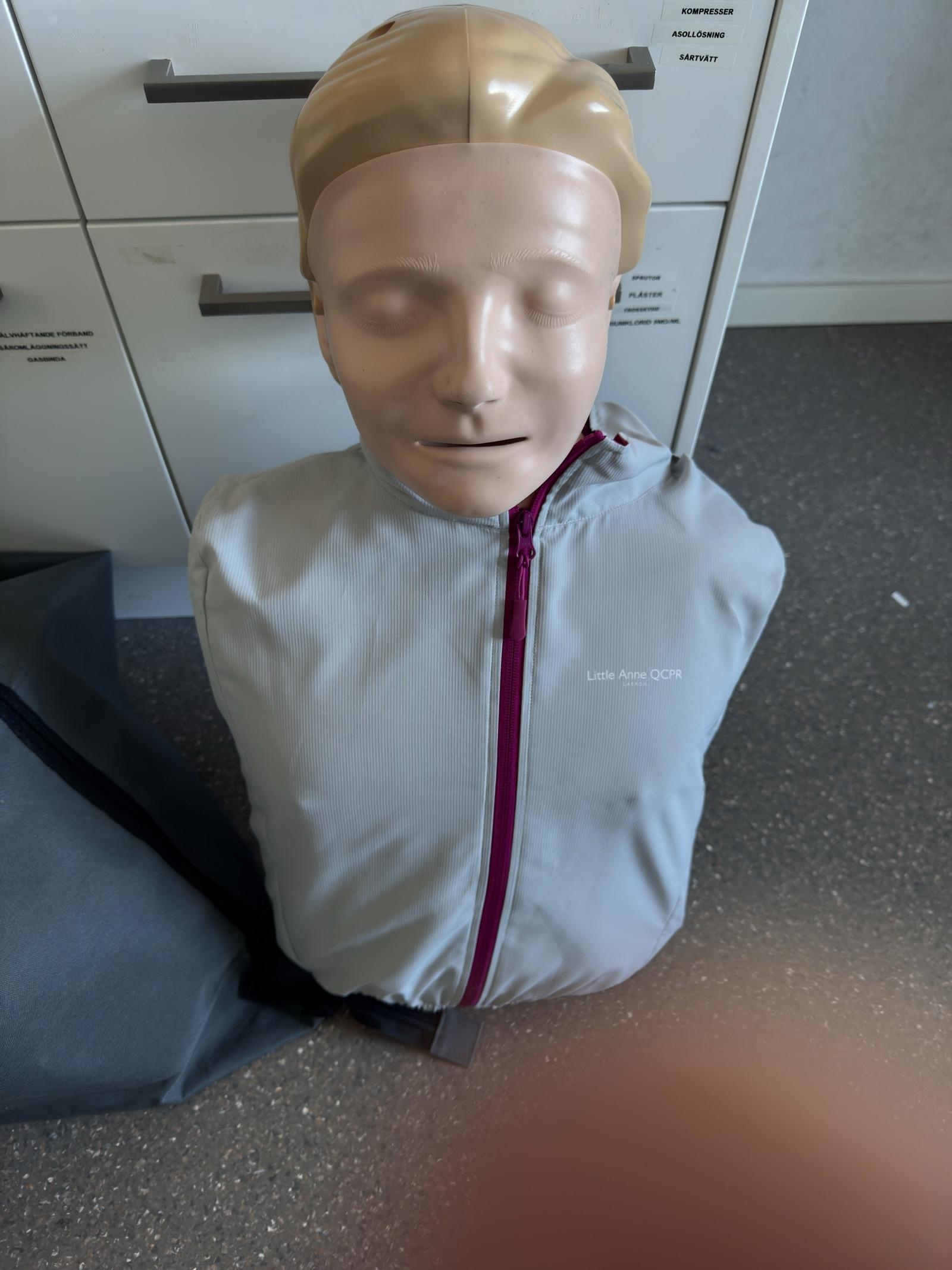 HLR-docka Little Anne QCPR
