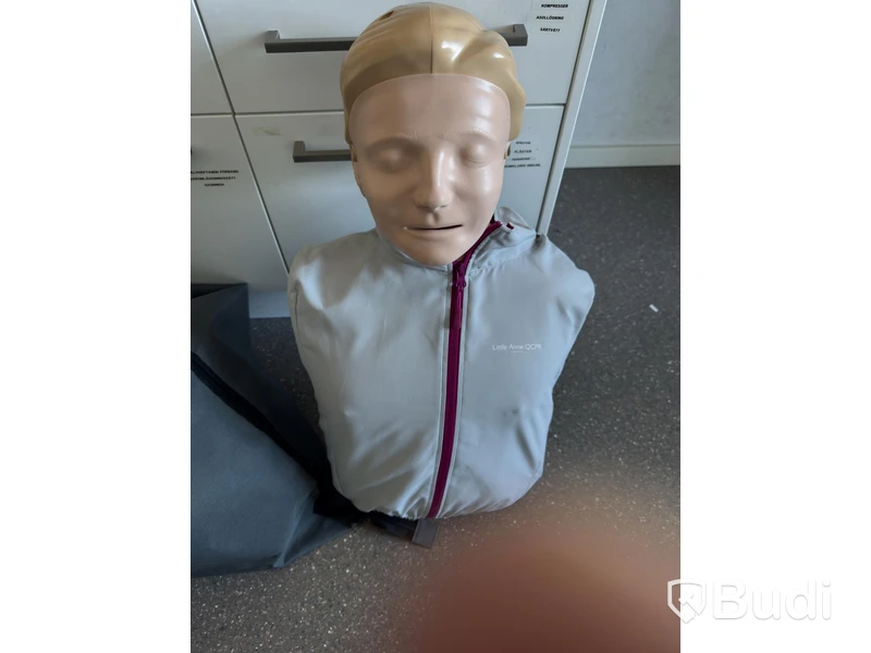 HLR-docka Little Anne QCPR