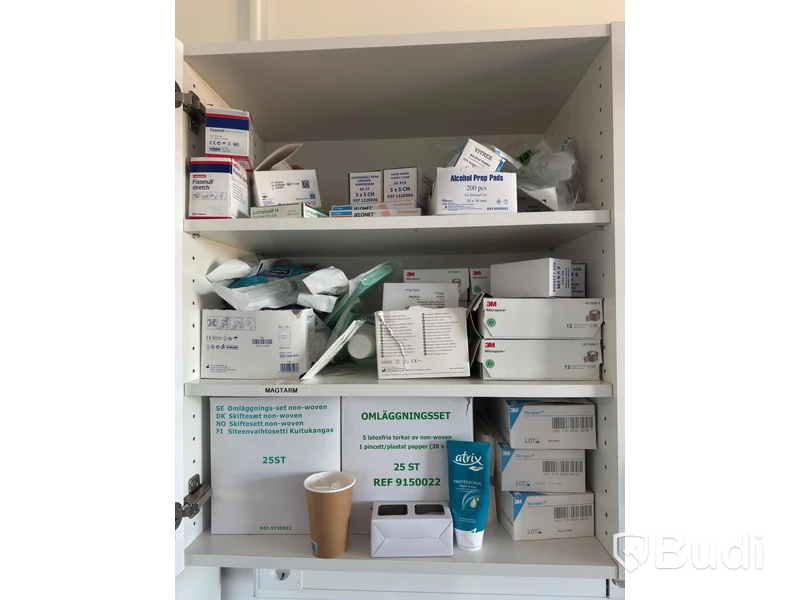 Förbruknings- och medicinskt material.