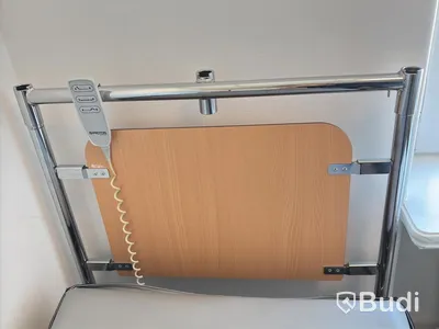 Sjukhussäng, elektrisk, ställbar inkl. sidobord