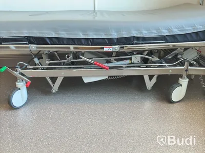 Sjukhussäng, elektrisk, ställbar inkl. sidobord