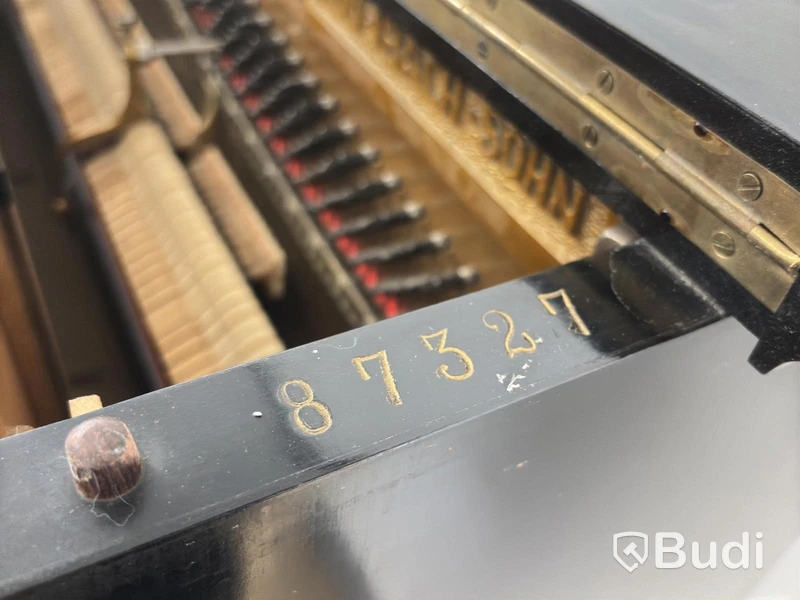 Piano Ibach