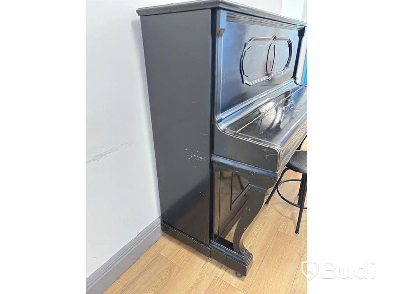 Piano Ibach