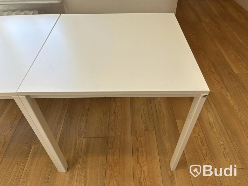 4 st. Bord Ikea