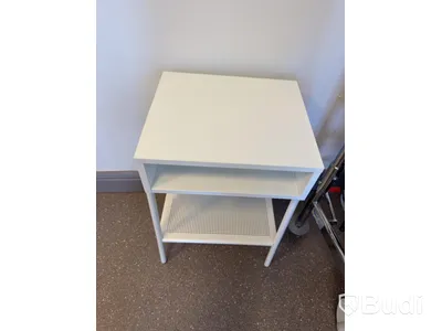 Sjukhussäng, elektrisk, ställbar inkl. sängbord