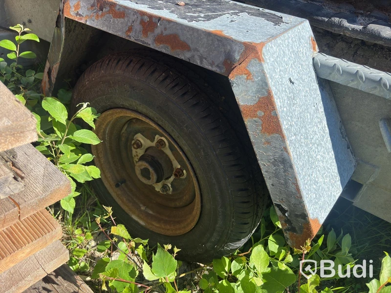Hanix mini excavator including trailer, repair project