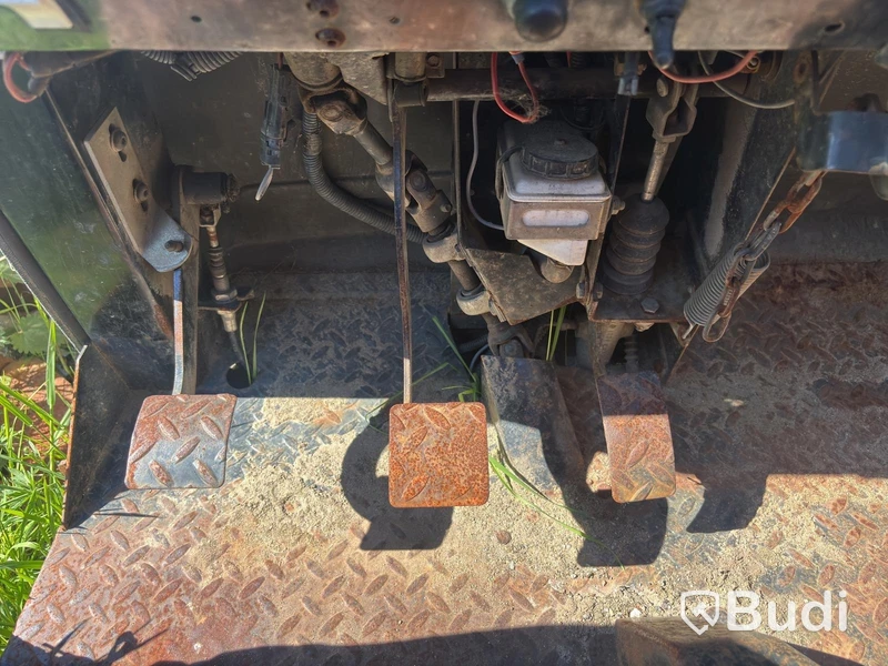 Implement Carrier Toro Workman 4300-D 4WD, Repair Project