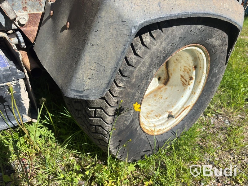 Implement Carrier Toro Workman 4300-D 4WD, Repair Project