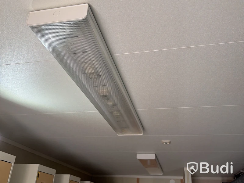 Bod Börsen Manskapsbod, dusch & fikarum – 9,2 x 3,0 m