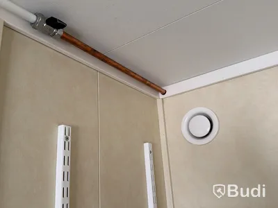 Bod Börsen Manskapsbod, dusch & fikarum – 9,2 x 3,0 m