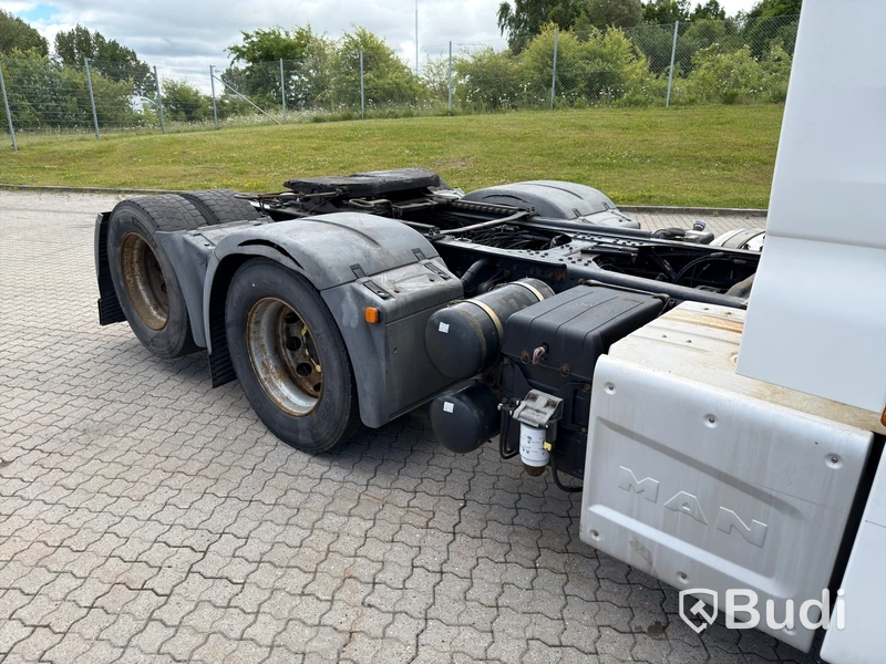 Tractor unit MAN TGX 28.480 6X2-2 -2016