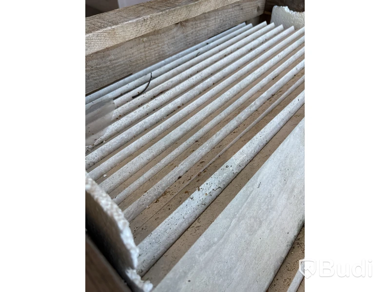 Parti med stenplattor, Marble Designs