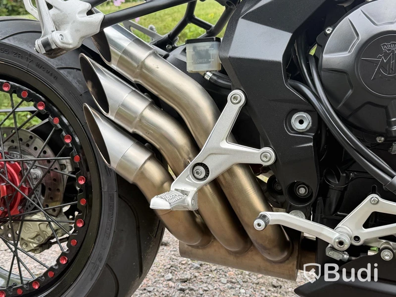 MV Agusta BRUTALE 800 DRAGSTER RR -2015