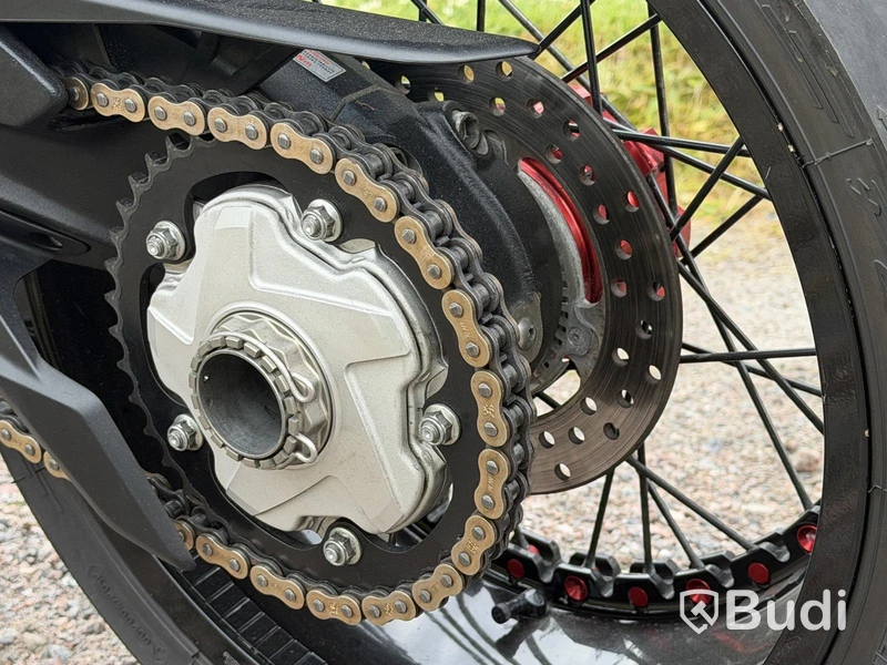 MV Agusta BRUTALE 800 DRAGSTER RR -2015
