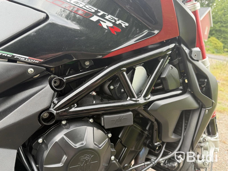 MV Agusta BRUTALE 800 DRAGSTER RR -2015