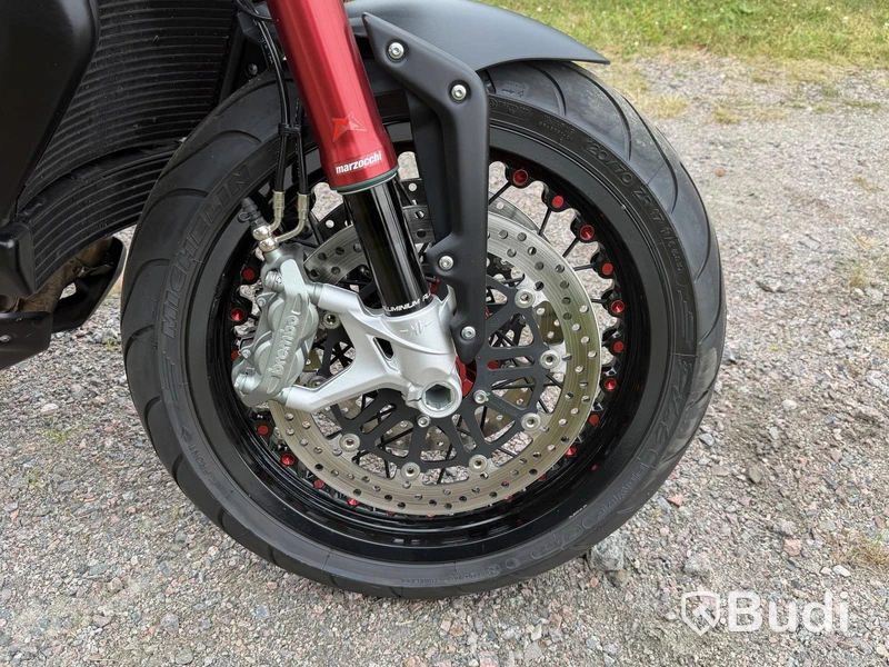 MV Agusta BRUTALE 800 DRAGSTER RR -2015