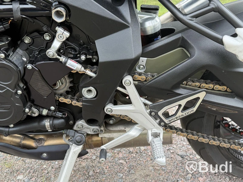 MV Agusta BRUTALE 800 DRAGSTER RR -2015