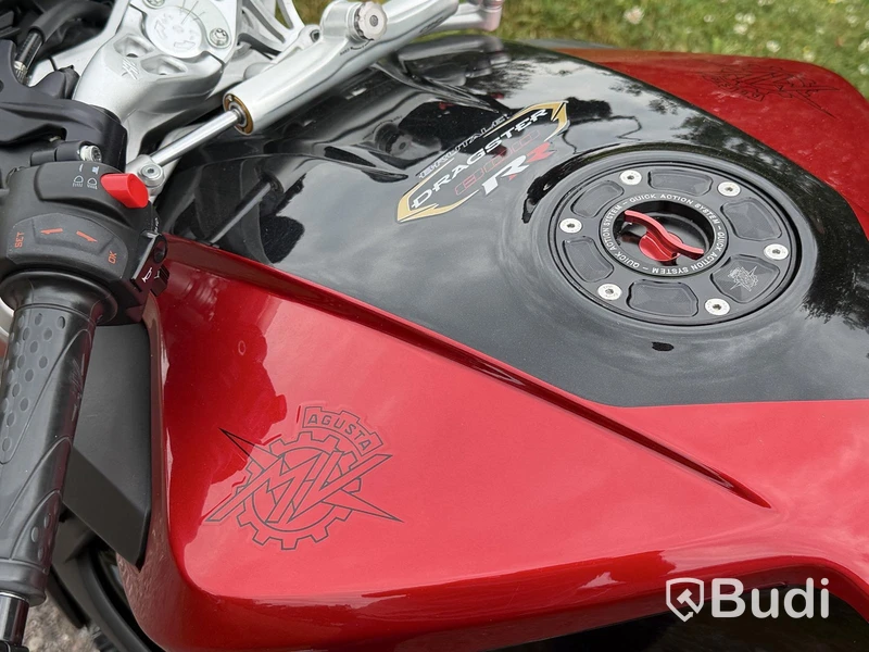 MV Agusta BRUTALE 800 DRAGSTER RR -2015