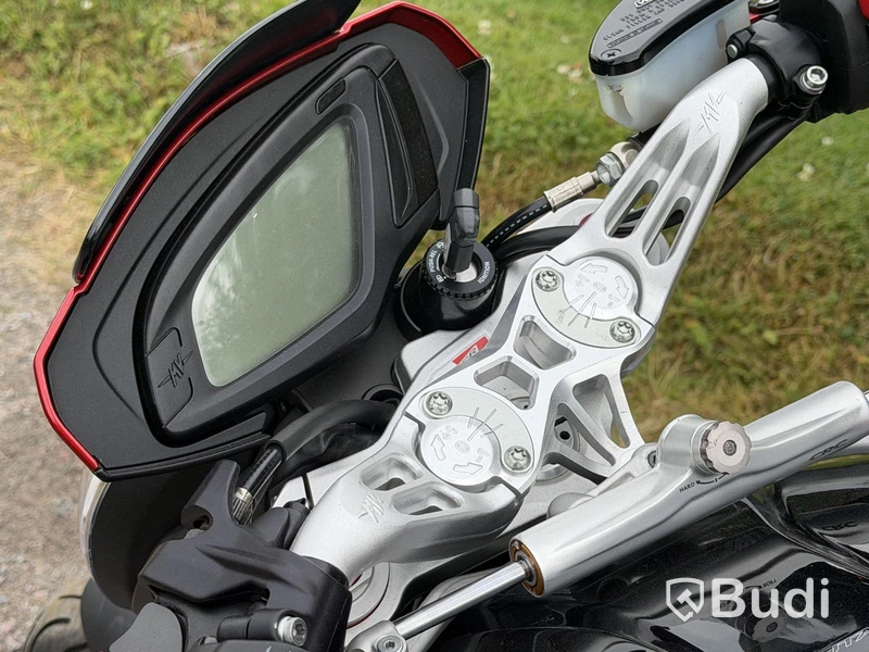 MV Agusta BRUTALE 800 DRAGSTER RR -2015