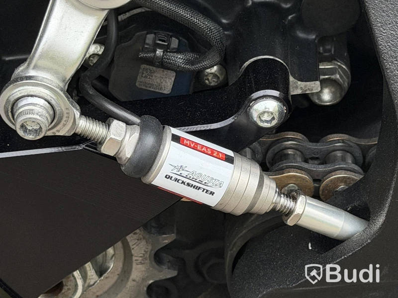MV Agusta BRUTALE 800 DRAGSTER RR -2015