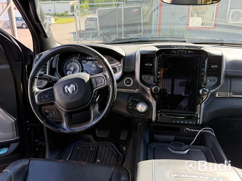 RAM RAM 1500 LIMITED -2019 | BENSIN