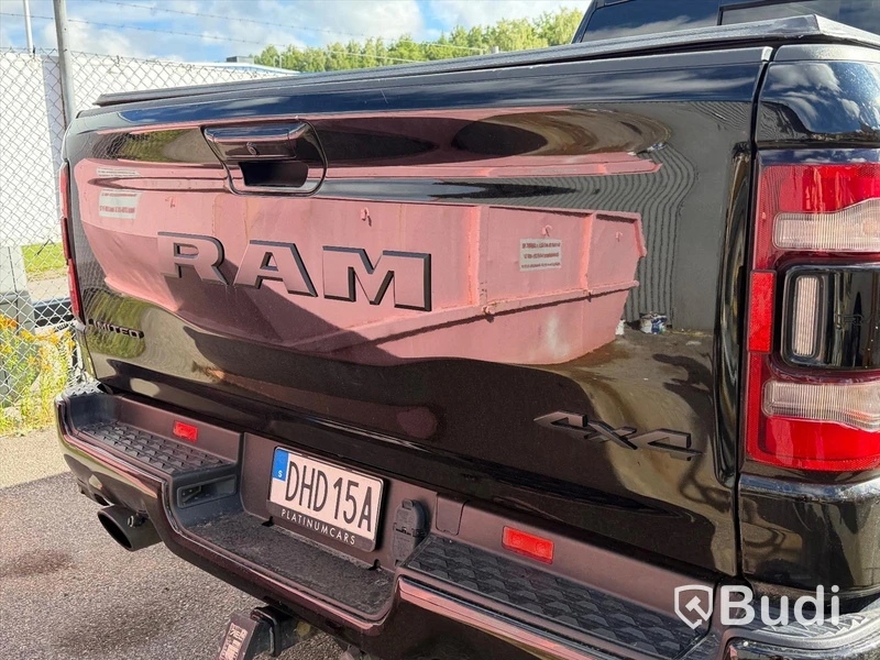 RAM RAM 1500 LIMITED -2019 | BENSIN