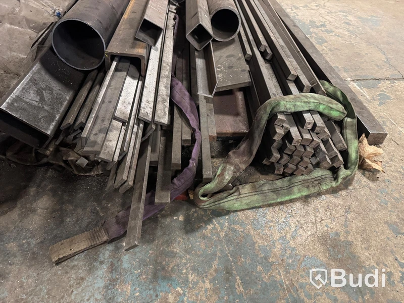 Large lot of steel profiles including storage racking