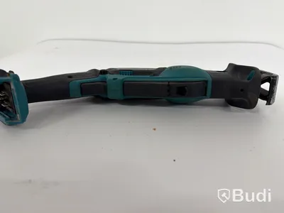 Skruvdragare Makita DF331D, tigersåg Makita JR105D