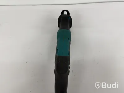Skruvdragare Makita DF331D, tigersåg Makita JR105D