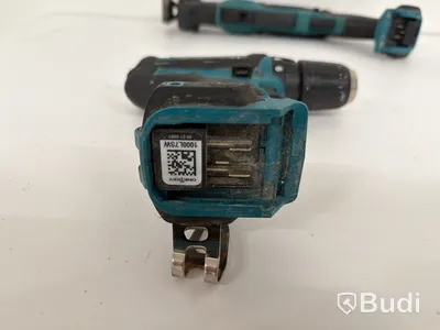 Skruvdragare Makita DF331D, tigersåg Makita JR105D