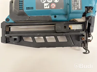 Batteridriven spikpistol Makita DBN600, 16Ga, 25–64 mm, 18V,