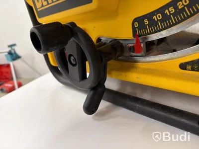 Bordsåg DeWalt DW745-QS