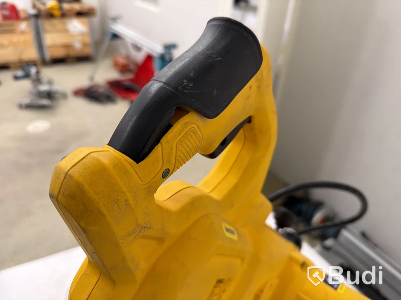 Kap- och klyvsåg Dewalt DWS777-QS