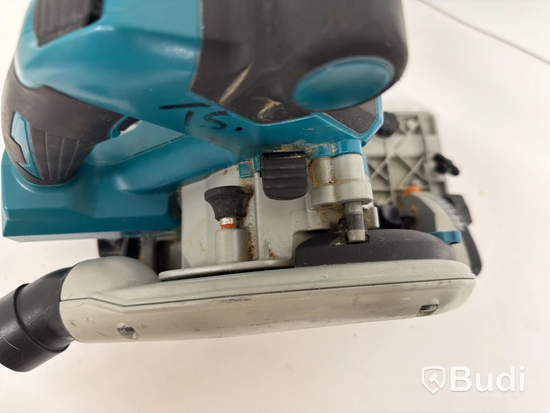 Batteridriven sänksåg med styrskena Makita DSP600, 165 mm, blå