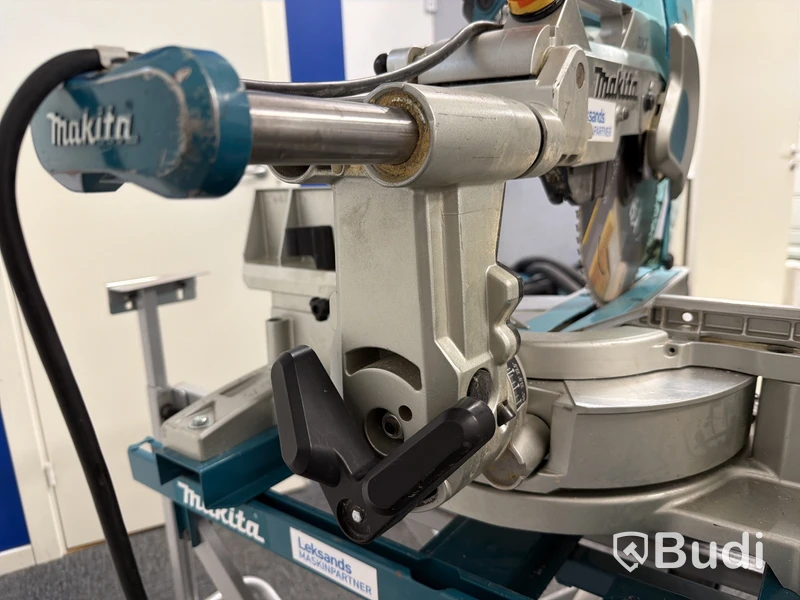 Kap- & gersåg Makita LS1216L, Sågbänk med hjul med snabbfäste Makita DEAWST05