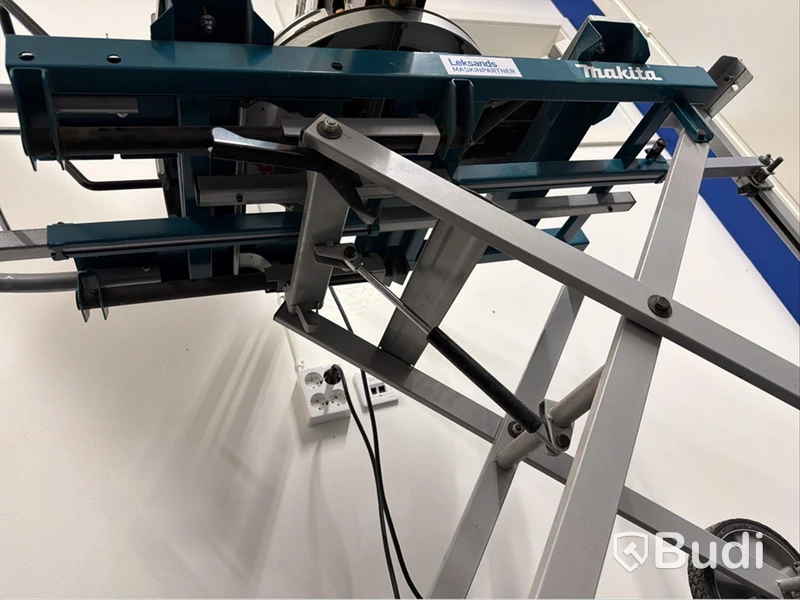 Kap- & gersåg Makita LS1216L, Sågbänk med hjul med snabbfäste Makita DEAWST05