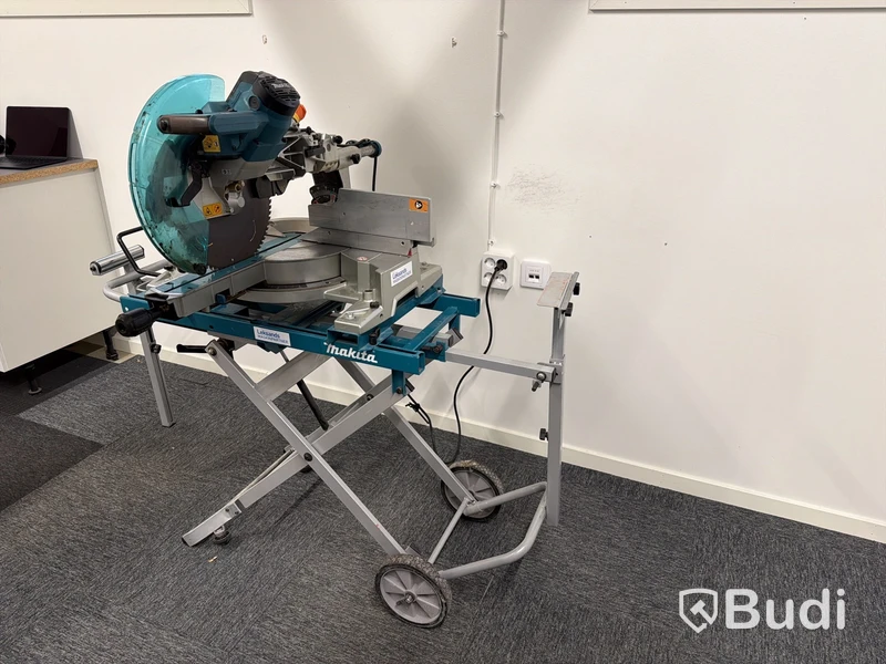 Kap- & gersåg Makita LS1216L, Sågbänk med hjul med snabbfäste Makita DEAWST05