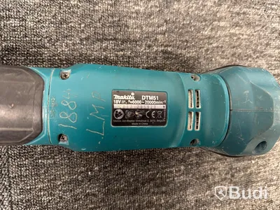 Parti verktyg Makita, ink laddare och 2 st batterier