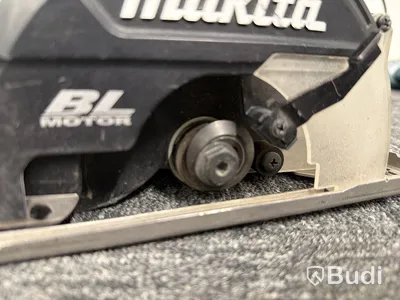 Parti verktyg Makita, ink laddare och 2 st batterier