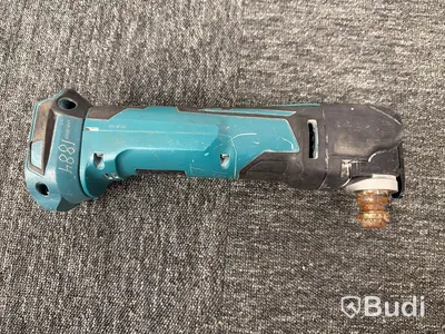 Parti verktyg Makita, ink laddare och 2 st batterier