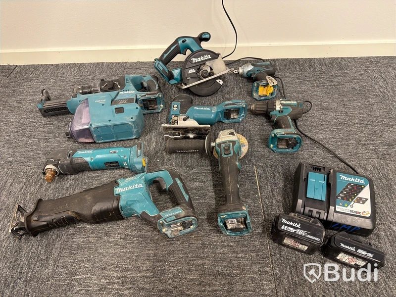 Parti verktyg Makita, ink laddare och 2 st batterier