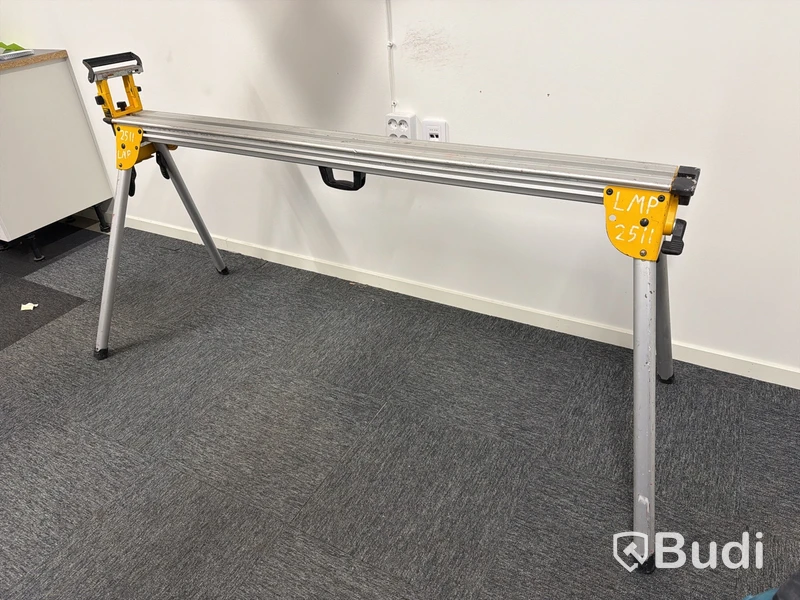 Sågbänk DeWalt DE7023-XJ