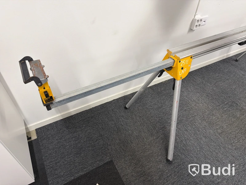 Sågbänk DeWalt DE7023-XJ