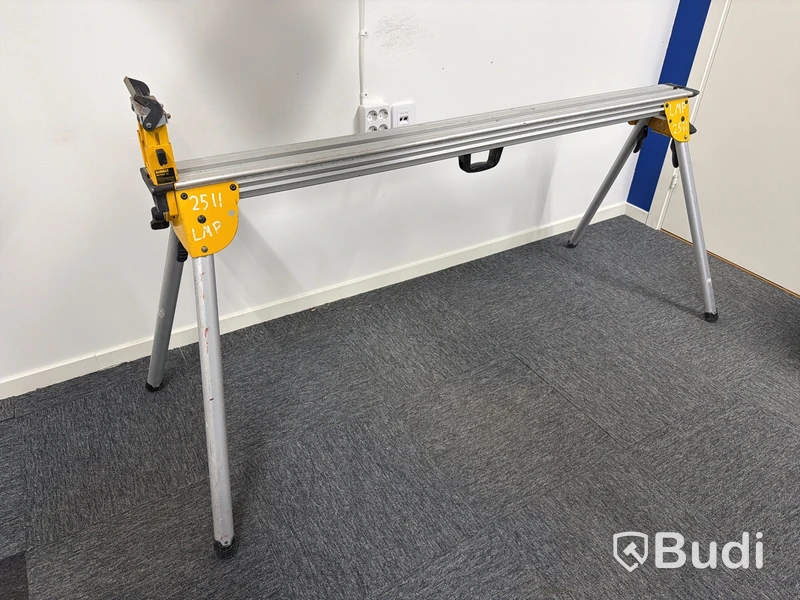 Sågbänk DeWalt DE7023-XJ